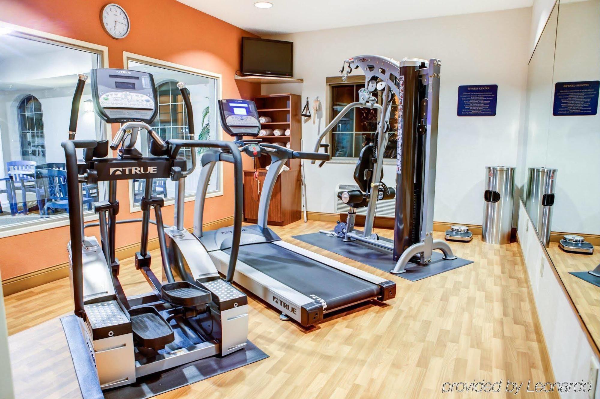 Comfort Suites Stevensville - St Joseph Экстерьер фото
